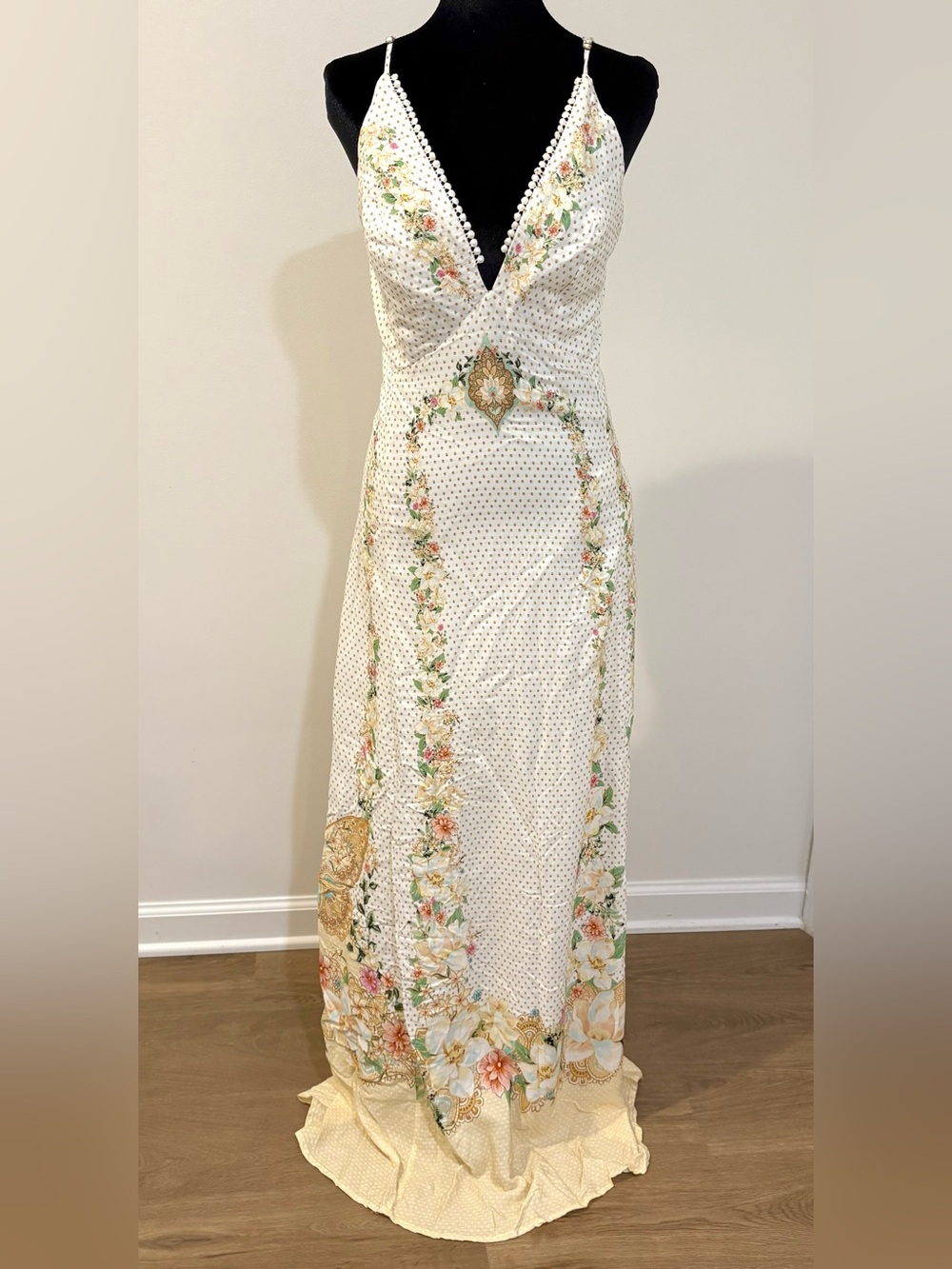Farm Rio Long Floral Maxi Dress Size M Strappy V Neck White/Yellow